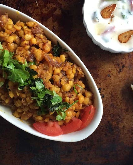 Dhaba Style Chanay ki Daal or Gram Lentils