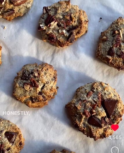 gut friendly chocolate nut cookies 