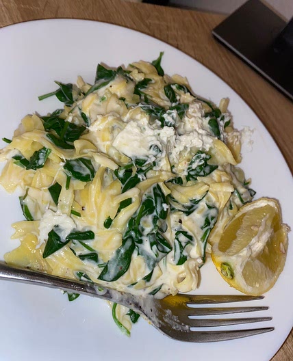 Lemon spinach pasta