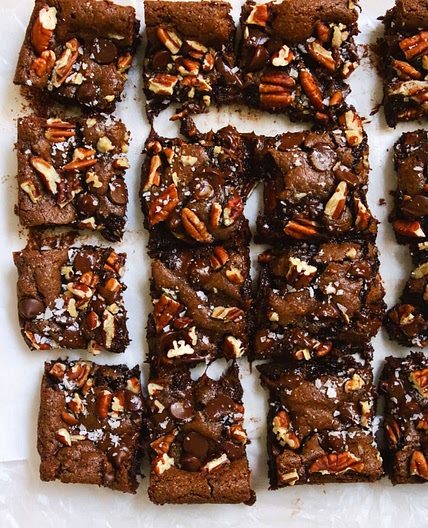 Ultra Fudgey Almond Butter Brownies (in 30 minutes!!)