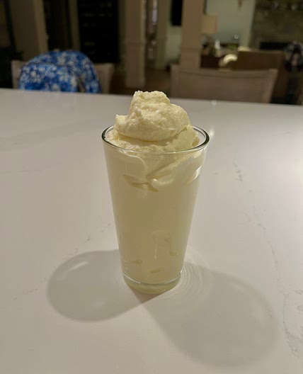 Easiest Pineapple Smoothie