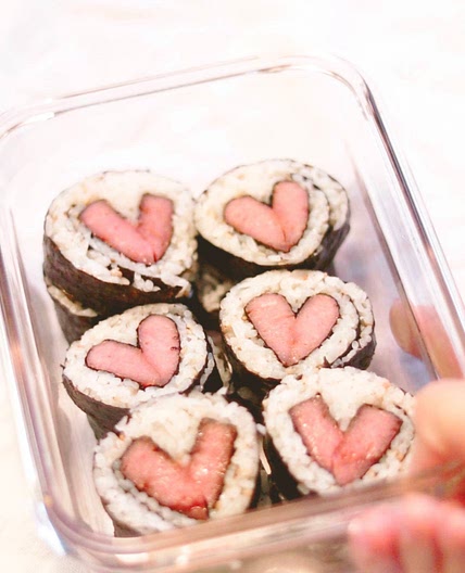 Heart Gimbap (Spam Musubi) 