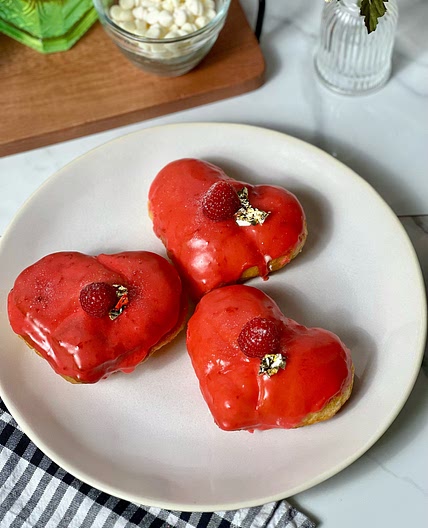 Strawberry, Heart Donuts (Canned Biscuit Hack)