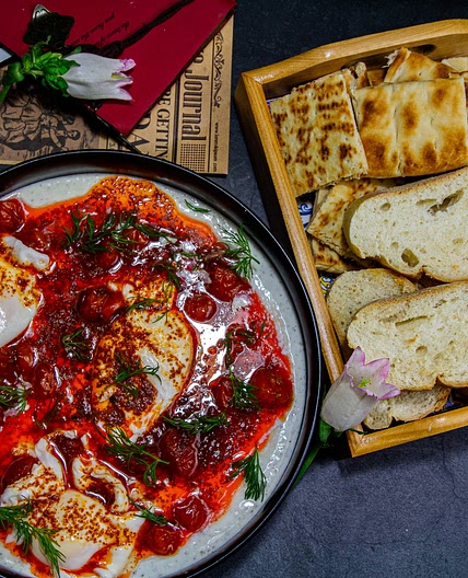 Çılbır (Turkish Eggs)