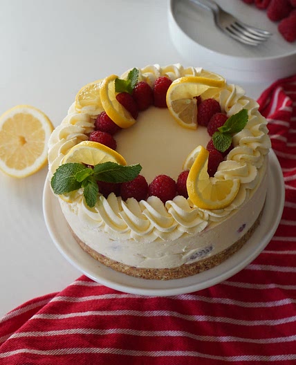 Raspberry Lemon Cheesecake (no bake) 