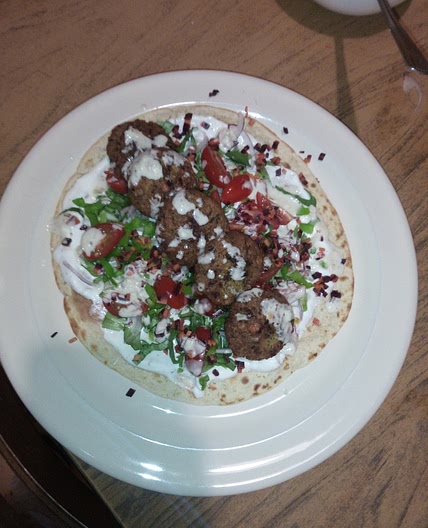 Falafel wrap