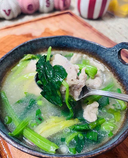 Marinated Pork with Spinach Soup | 菠菜肉片汤
