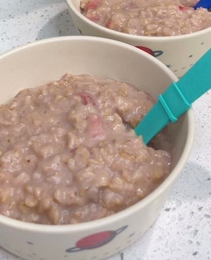 Strawberry Oatmeal