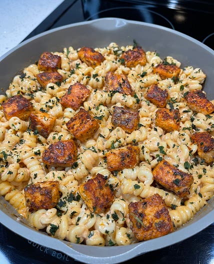 Tomato Basil Salmon Pasta