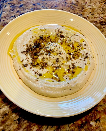 Homemade hummus 