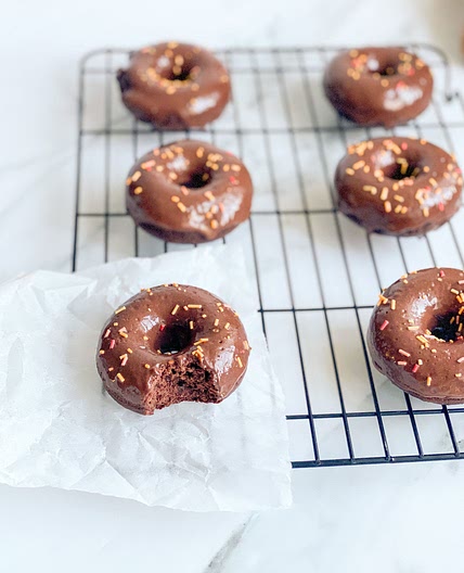 75 Calorie Chocolate Donuts