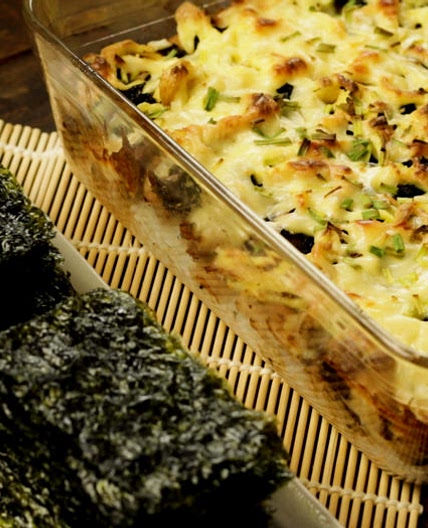 Cheesy Chicken Teriyaki Sushi Bake