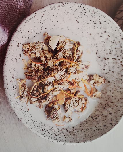 Nut and oat granola with orange zest - CSIRO Low Carb