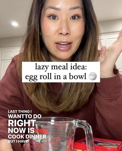 perfect lazy day meal idea &amp; makes great leftovers ⤵️ Ingredients: • 1lb tri-color coleslaw • 1lb ground beef or meat of choice • 1 tbsp rice vinegar • 1 tbsp sesame oil • 1-2 tbsp agave syrup or honey • 1/4 cup soy sauce • 1 tsp ginger powder or fresh