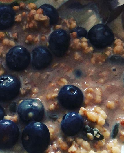 Easy Proteiny granola bowl