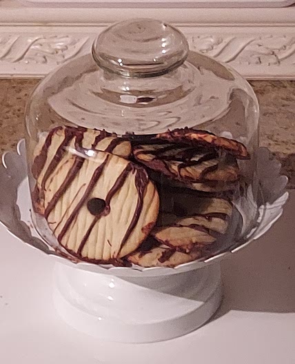 Copycat fudge stripe cookies