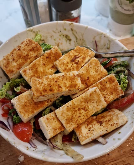 Piri piri paneer salad
