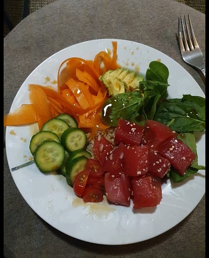 Honey/spy tuna poke bowl
