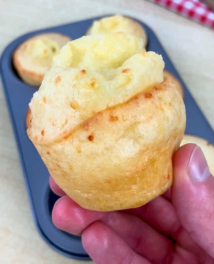 BRAZILIAN CHEESE BREAD