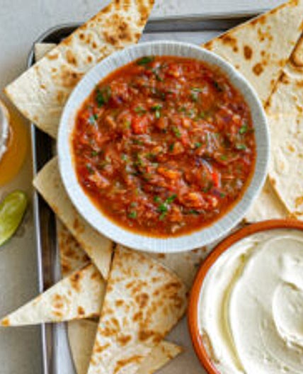 Roasted Garlic Jalapeño Tomato Salsa