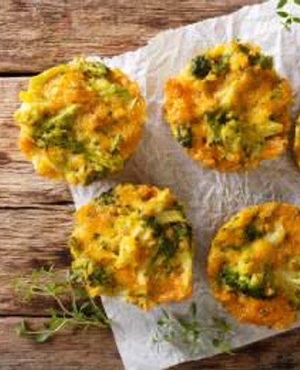 BROCCOLI CHEDDAR BREAKFAST BAKE