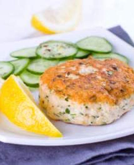 SALMON BURGERS WITH CUCUMBER SALAD