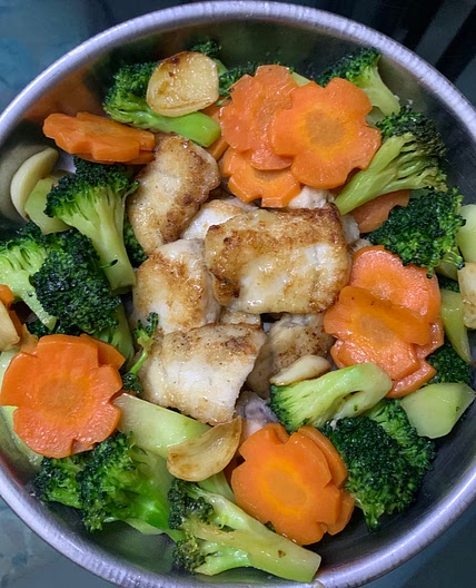 Stir Fried Broccoli with Fish Fillet 