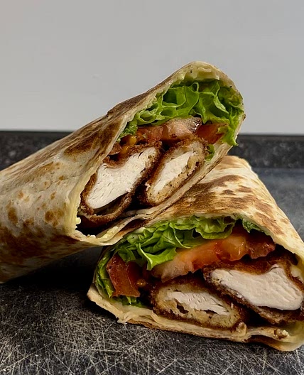 Selfmade chicken Aioli McWrap