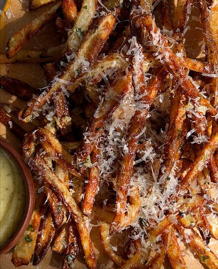 Air Fryer Garlic Fries