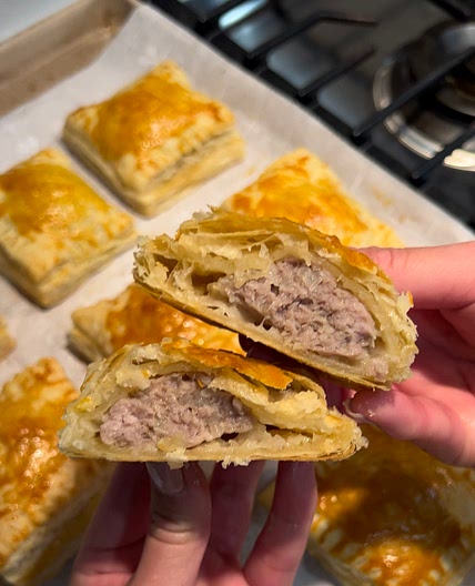 Vietnamese meat pies - Banh Pate So