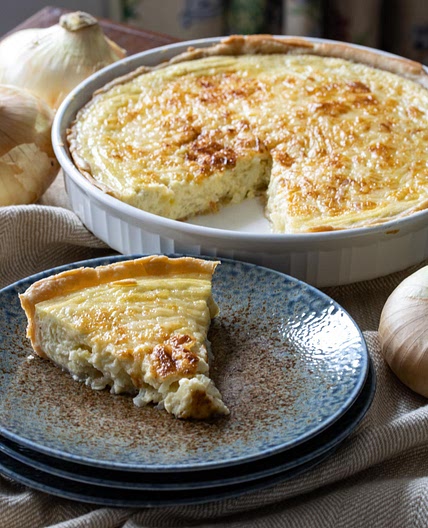 French Onion Tart - The Old Vintage Way