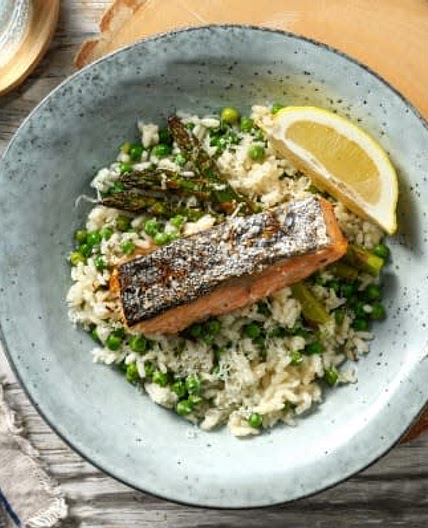 Lemon and Rainbow Trout Risotto
with Asparagus & Peas