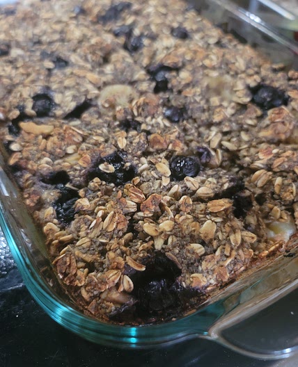 Baked Blueberry & Banana Oatmeal