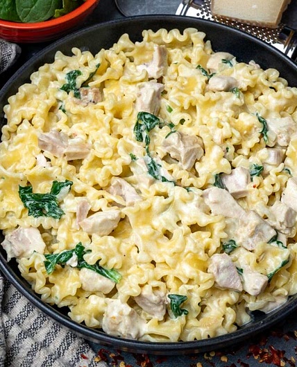 Creamy Leftover Turkey Pasta