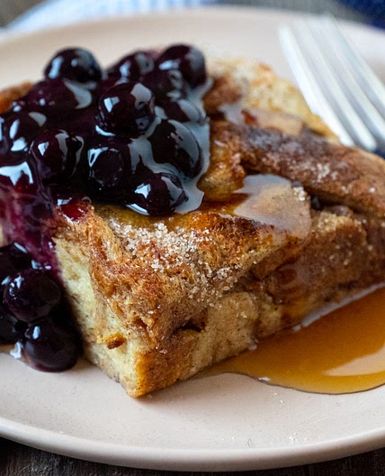 Cinnamon French Toast with Blueberry Sauce