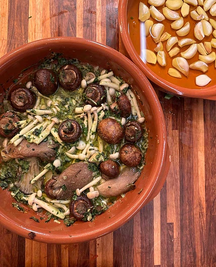 Roasted mushrooms with garlic and parsley