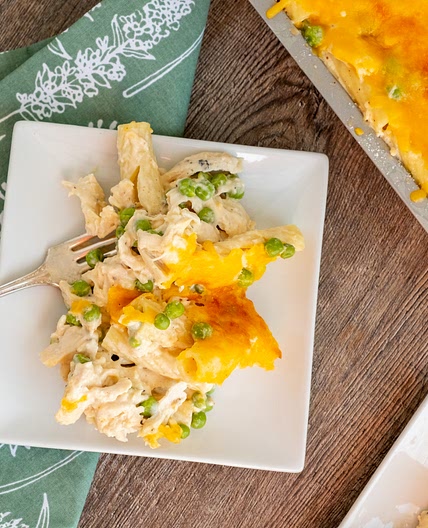 Chicken and Pea Alfredo Bake