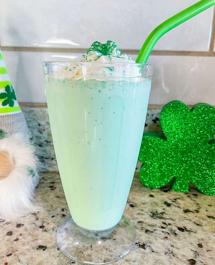 Copycat shamrock shake 