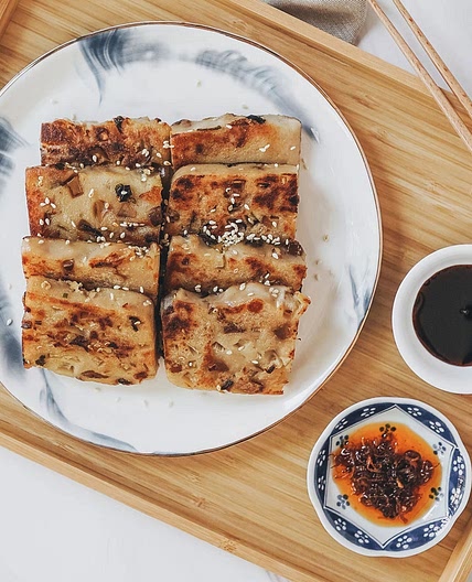 Vegan Turnip Cake (Chinese Lo Bak Go)