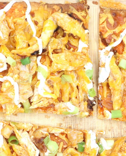 Low Carb Buffalo Chicken Flatbreads