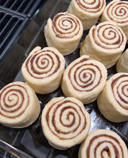 Cinnamon rolls 