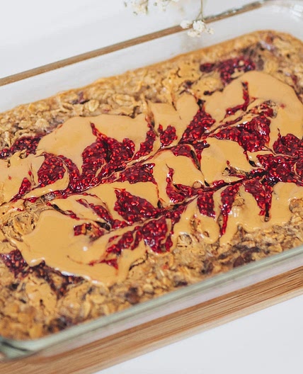 PB&J Baked Oats