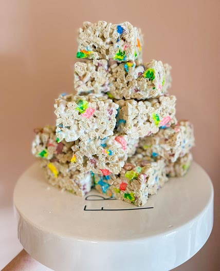 Lucky charms treats 