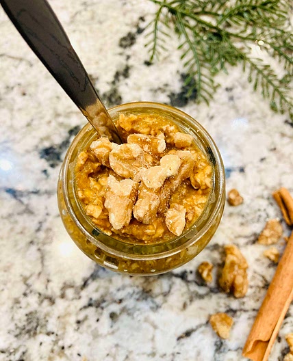 Healthy Pumpkin Spice Latte Overnight Oats