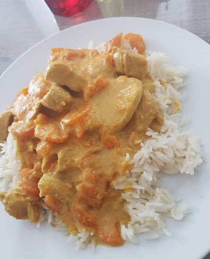 Poulet carottes sauce curry
