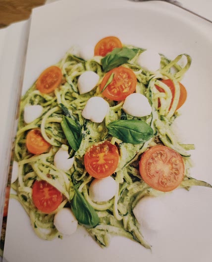 Calabacettis con pesto