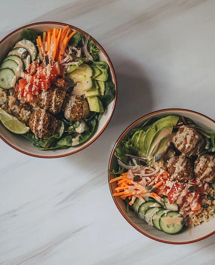 Falafel Buddha Bowl with Chipotle Sauce