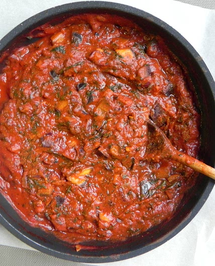 Easy Hearty Vegetarian Bolognese