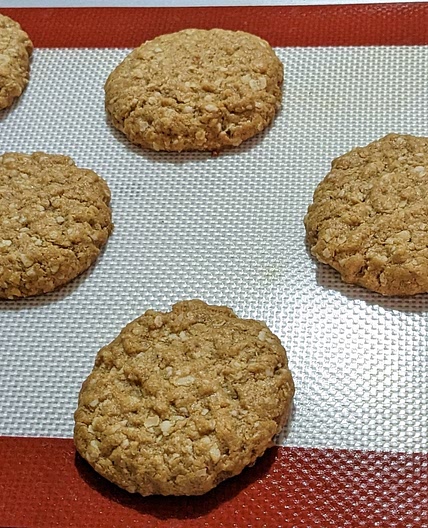Peanut Butter Oatmeal Cookies