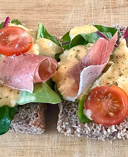 Scrambled eggs baguette ⭐️
